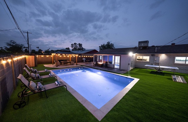 HOUSE IN SCOTTSDALE
