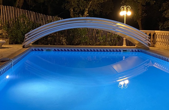 HOUSE IN THE VINEYARDS