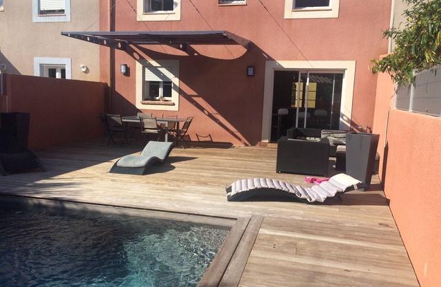 house neighborhood boucanet calm sea completely renovated capacity 6 people max