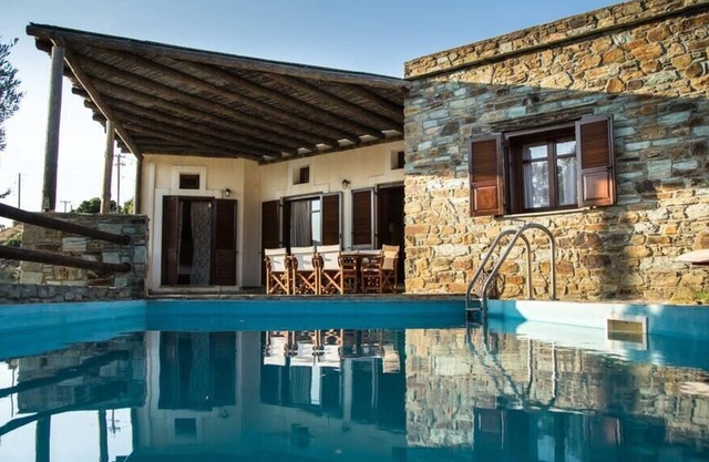 House with a pool in Andros