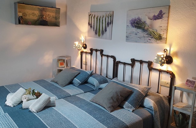 House with garden and private pool