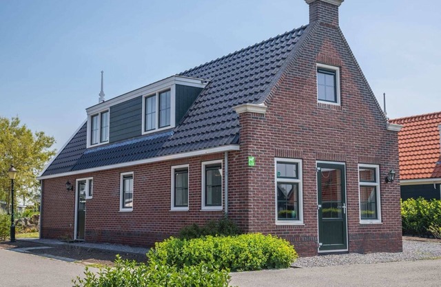 House with Infrared Sauna near Alkmaar