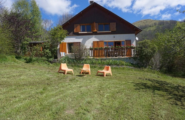 House with montains view