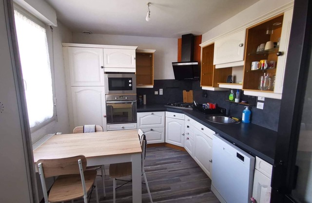 House with swimming pool between saint malo and mont saint michel