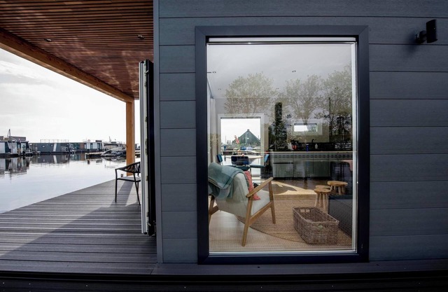 Houseboat 'Riggelbrug' - Paviljoenwei 4 | Offingawier