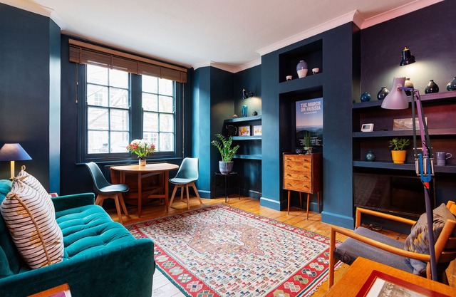 Hoxton Hideaway, by Veeve