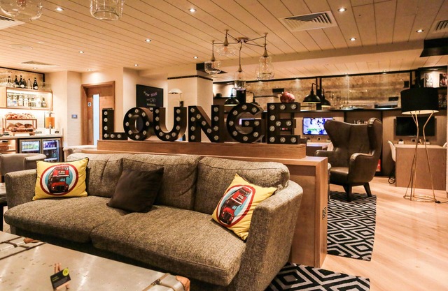 Hub By Premier Inn London Westminster - Saint James' Park