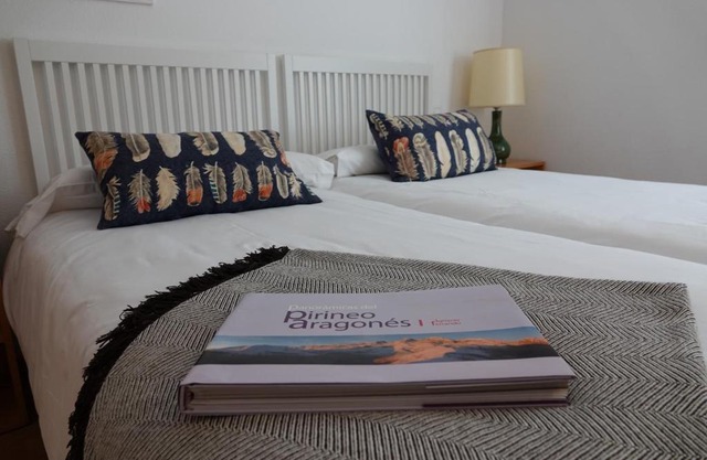 Huegas by PIRINEOS 360 - A 90 metros del Reloj de Formigal