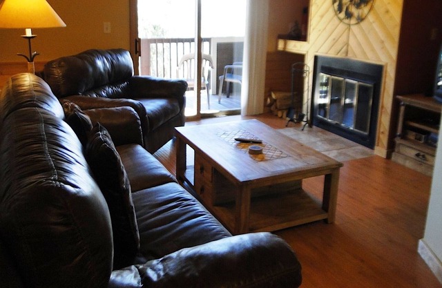 Huge 3BR 2BA Breckenridge Condo with Great Views of Breckenridge Ski Resort