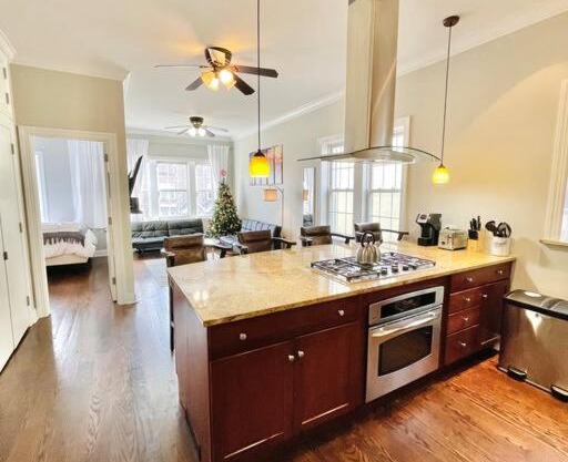 HUGE & BEAUTIFUL 3-Bed apt Queens NYC.A Hidden Gem !!