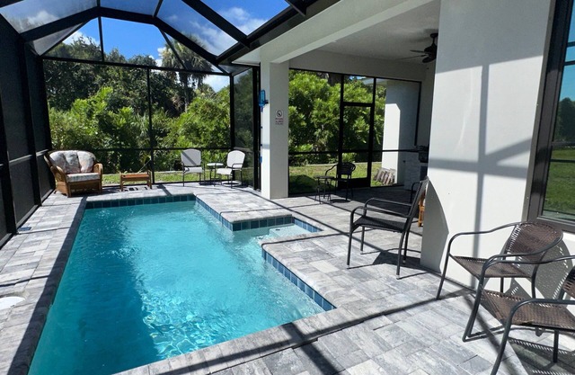 Huge Family Beach House W/New Pool, Outdoor Grill, & Patio! 🌊