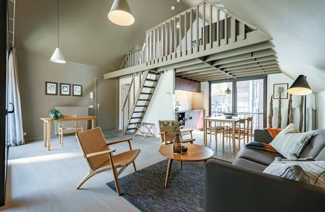 Huswell - Bonrepo Room 104