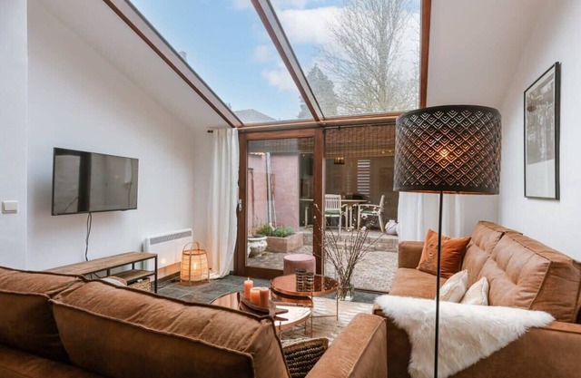 Huswell - Charming Townhouse in Bruges Center