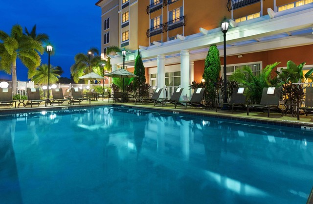 Hyatt Place Coconut Point