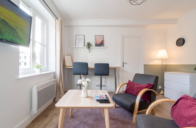 Hypercentre/stations : superb apartment!