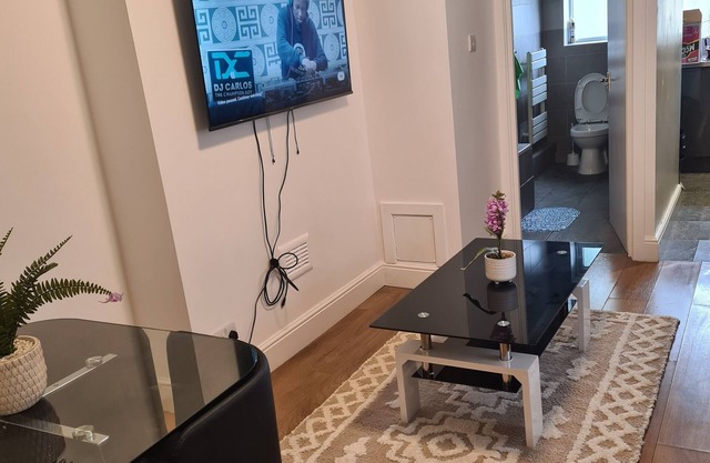 I' am a Luxury properties investor looking to increase my portfolio.