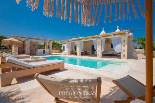 I Trulli del Tarassaco with private pool by Pregio Villas