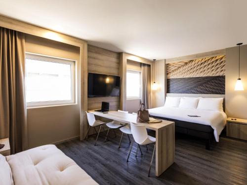 Ibis Torreon