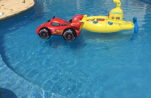 Ideal for 5couples price to negotiate for September