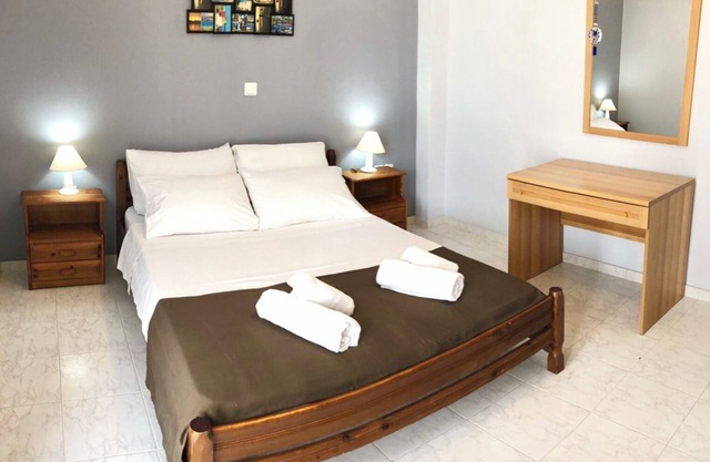 Ideal for family and friends, 2 apartments, connecting door