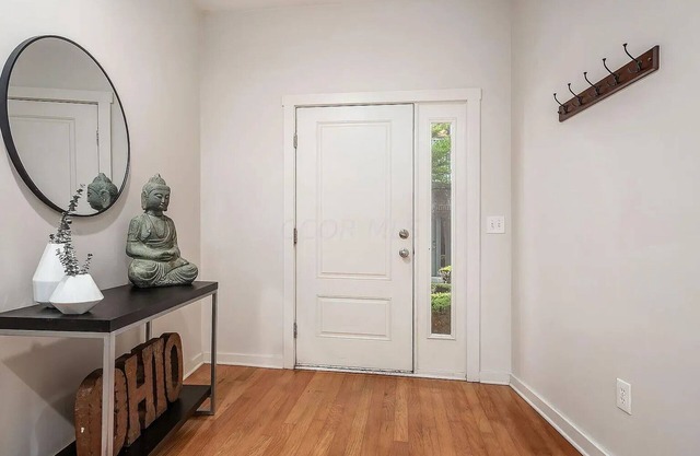 Ideal for Travel Nurses - 2BR/2BA Townhouse + Office/extra bedroom near NCH