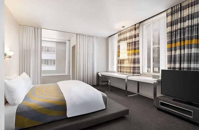 Ideal Mix of Comfort and Value, Near Hollywood Walk Of Fame, Dogs are Allowed