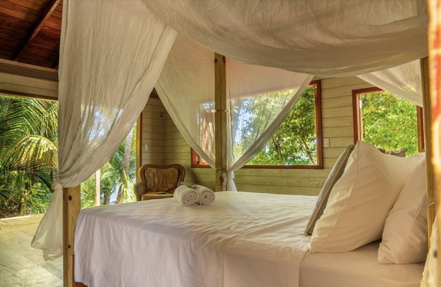 Idyllic and Charming brand new tropical garden suites with pool