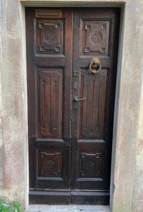 ILOVEPIGRA Historic house