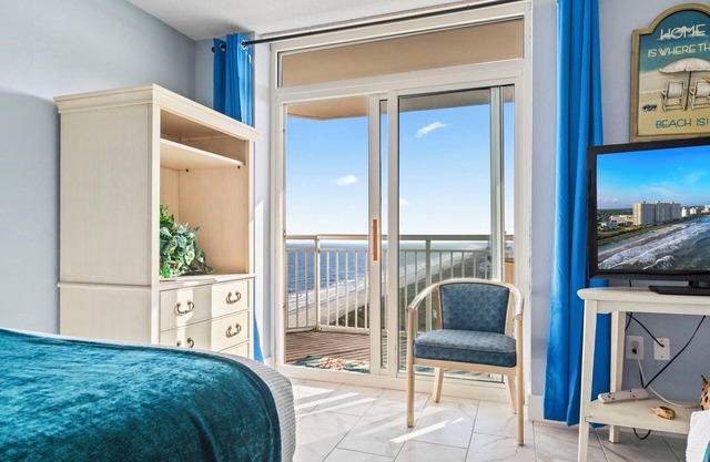 Immaculate Suite & Stunning Views! Bay Watch 1441