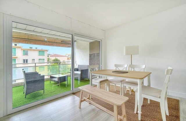 Immogroom - Terrace -AC - Shops - Parking - Wifi