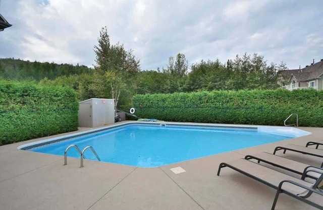 In-ground pool - Spacious condo - Horizons
