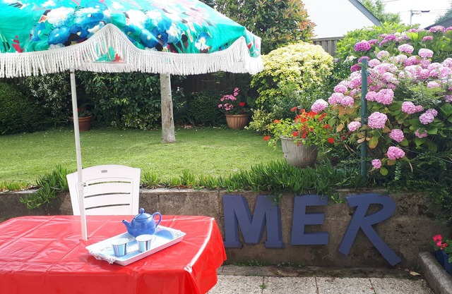 INDEPENDENT FLAT TYPE 2 IN HOUSE IN SEASIDE