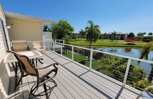 Indian Bayou Lake House 1 - Lakeside Oasis