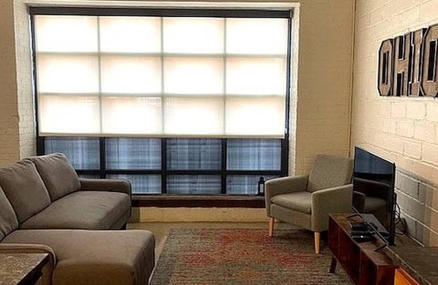 Industrial Style 1BD Loft in CLE!
