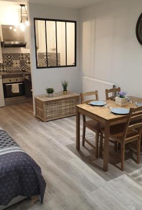 Inobello proche Chateau Chantilly Parc Asterix