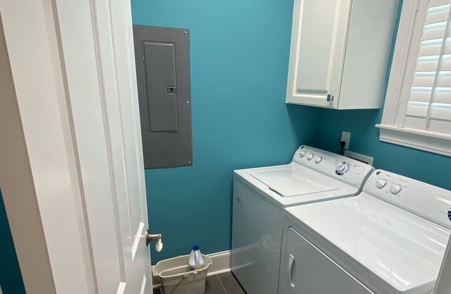 Intercoastal Waterfront House with Long Dock