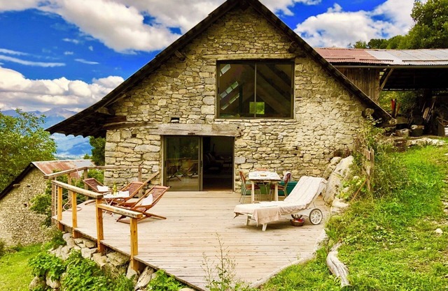 "into the wild, Cottage. Parc des Ecrins/Serre Ponçon