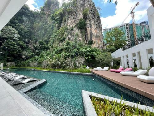 IPOH The Cove At Ipoh Garden East, Fully Air-Con