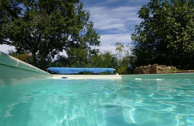 isolated house, heated pool, the quiet of a timber property and meadows