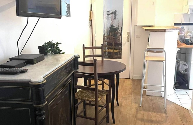 J.o, Loue 9jours du 26juillet au 03aout