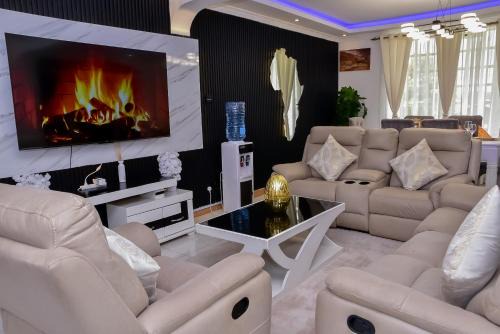 Jacky's majesty beds apartment