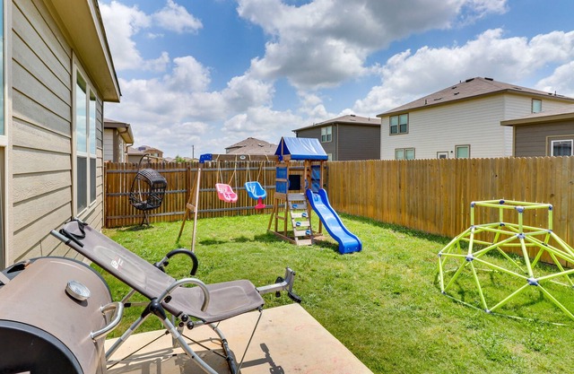 Jarrell Home w/ Playground + Pool Access!