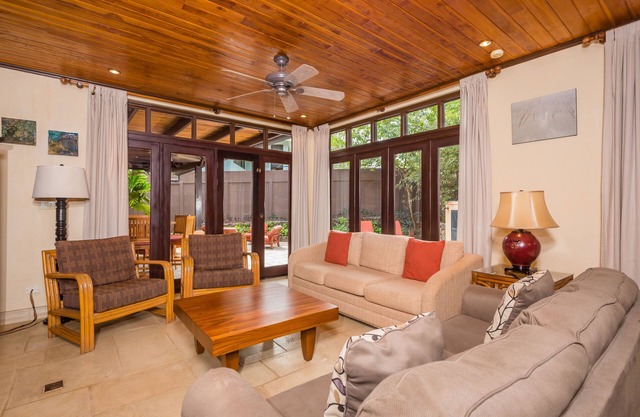 Jet Luxury at Langosta BeachResortVillas