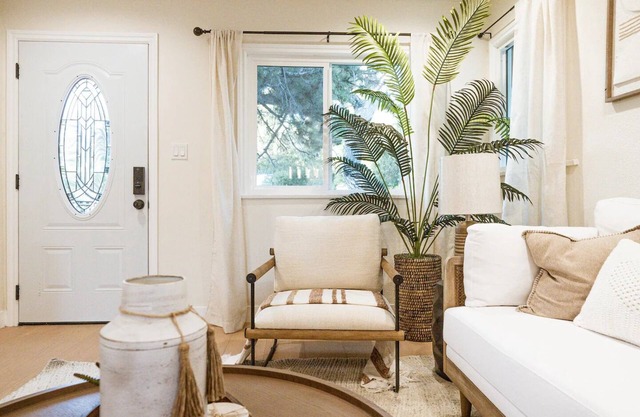 Jie’s choice- Modern Luxe in Altadena