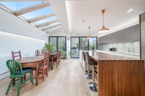 JOIVY Stunning house close to Notting Hill