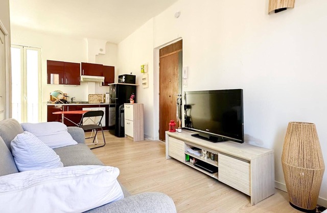 Joli 2 Pièces - Acropolis