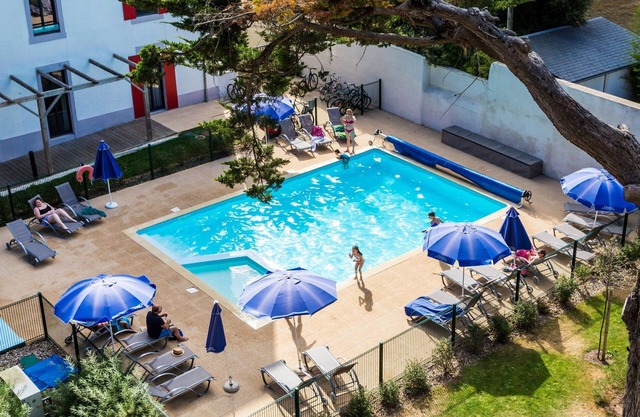 Joli Studio 4p, accès piscine, Wi-Fi Gratuit