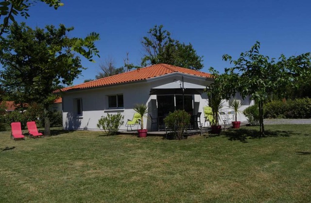 Jolie Villa neuve, au calme, proche forêt/Bisca