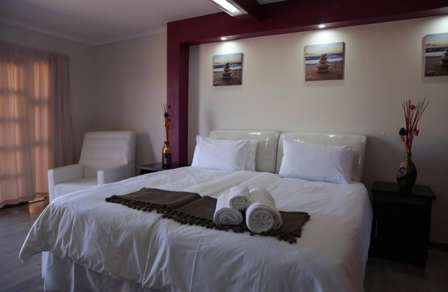 Joy Guesthouse Mabote