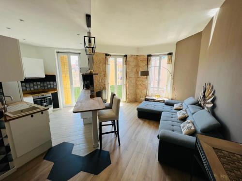 Joyau rare port de Nice